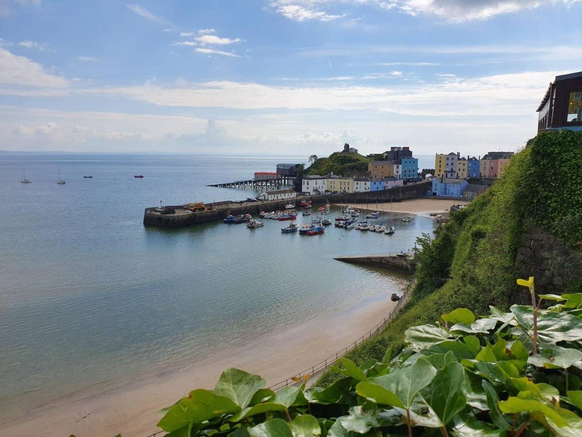 Stylish Flat In Central Tenby & Free Parking Eksteriør bilde