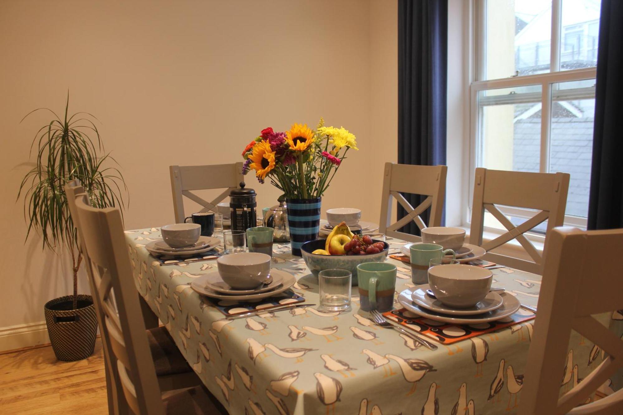 Stylish Flat In Central Tenby & Free Parking Eksteriør bilde